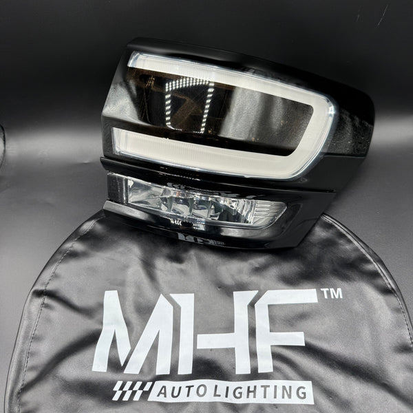 Clear LED Tail Lamps Painted Gloss Black Design 2014-2021 Jeep WK2