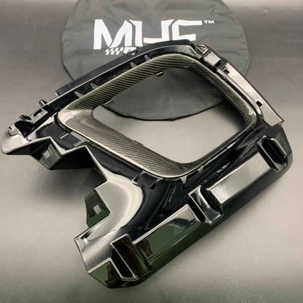 2018-2021 Trackhawk Front Lower Bezels Carbon 6DX58TZZAB 6DX59TZZAB